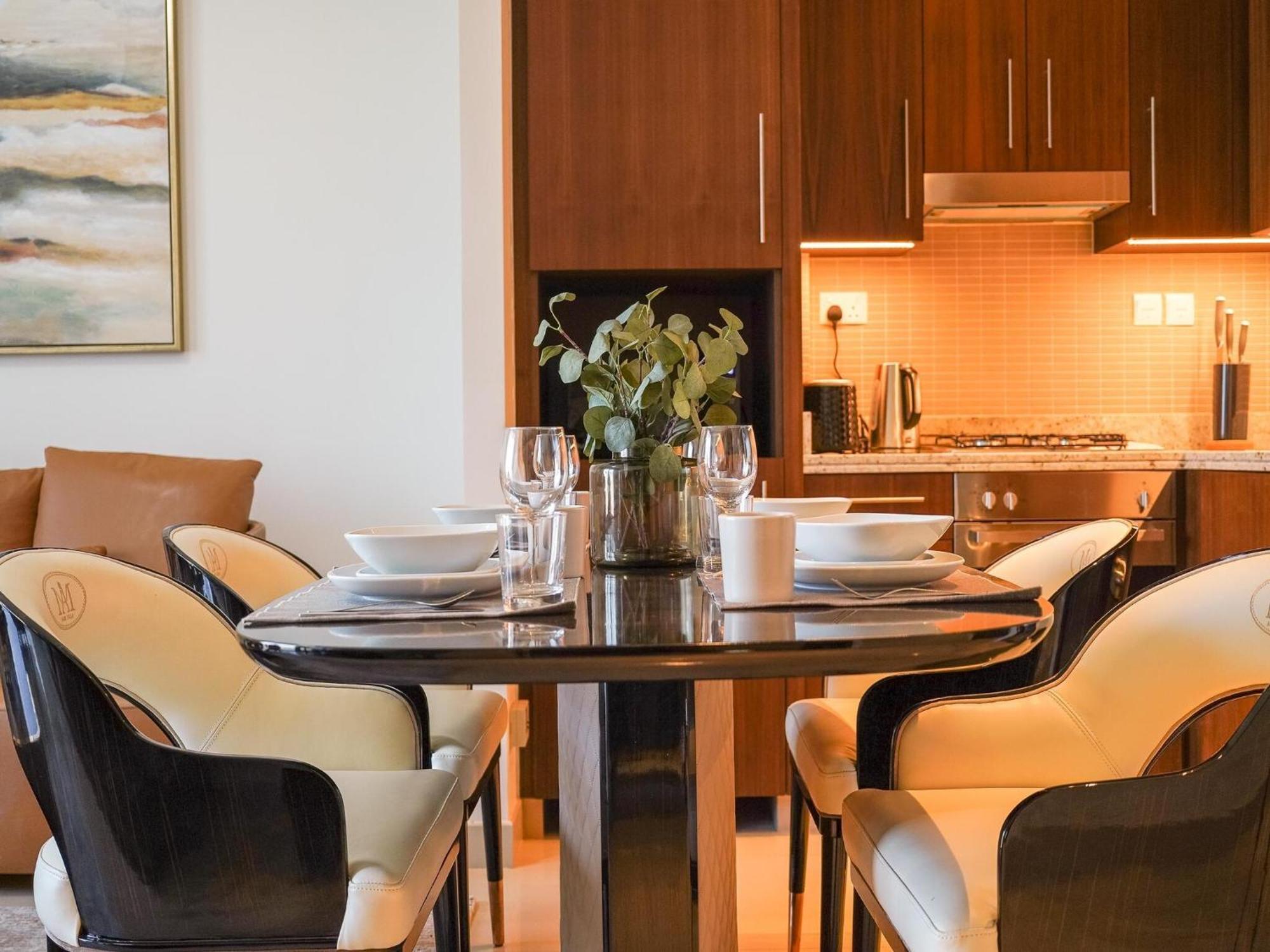 Luxurious Stylish Apartments Across Dubai Mall Burj Khalifa City Views Εξωτερικό φωτογραφία